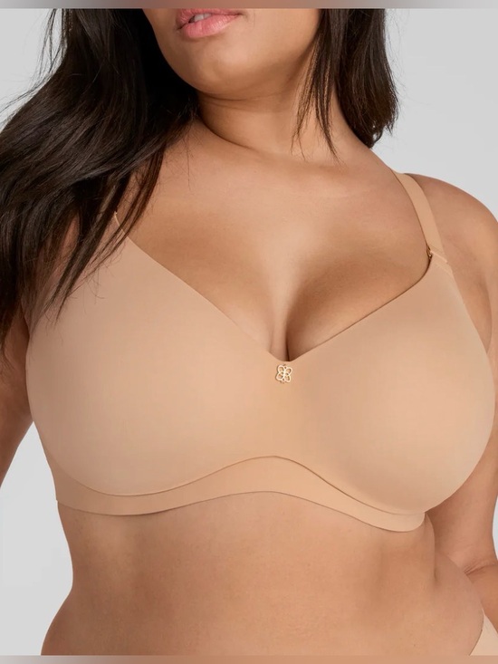 Honeylove Other - Honeylove CloudEmbrace Wireless Bra Sz 34DD (E) sweetheart neckline foam pads.